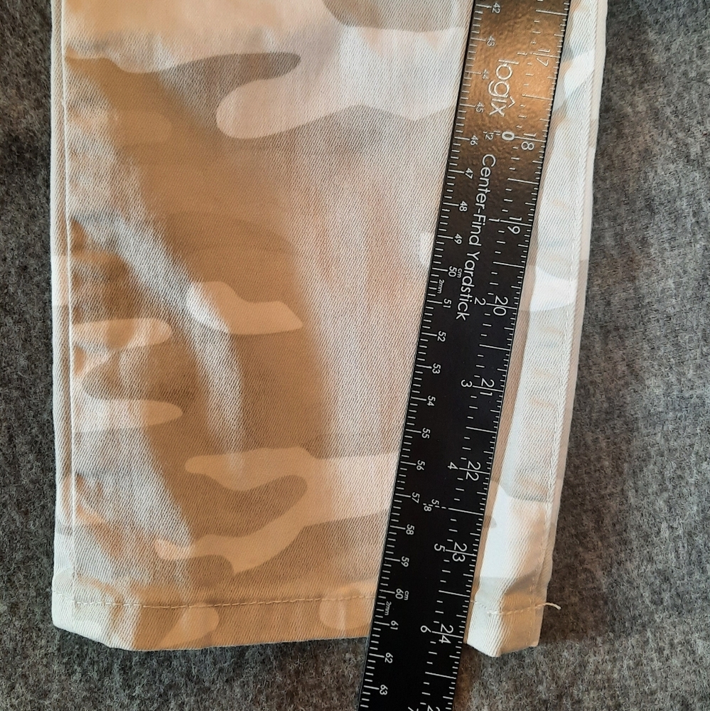 Democracy Camouflage Zip Pants - Picture 14 of 14